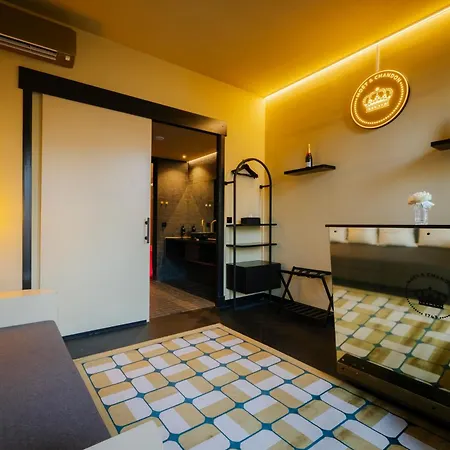 Supper Boutique Hotel